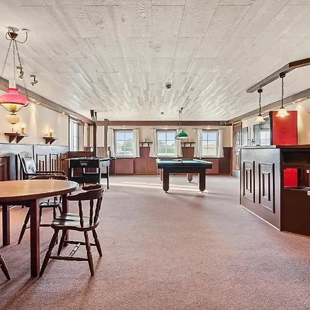 Villa Sct Knudsborg 58-beds On The