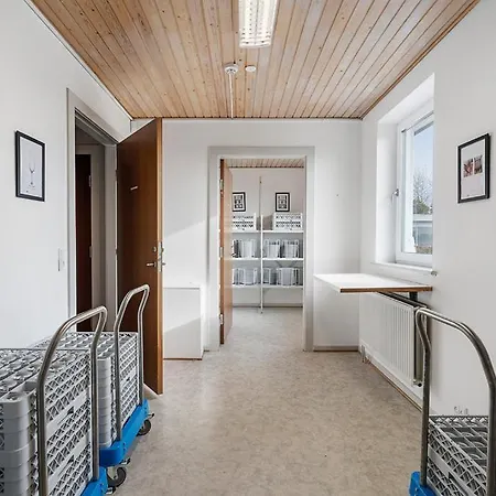 Sct Knudsborg 58-beds On The * Brenderup
