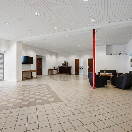 Sct Knudsborg 58-beds On The Villa